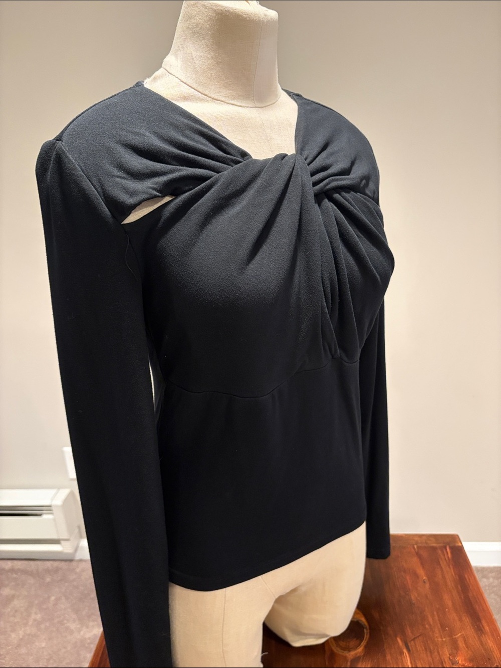 Walter Baker Corinne Top Size M - Picture 3 of 10